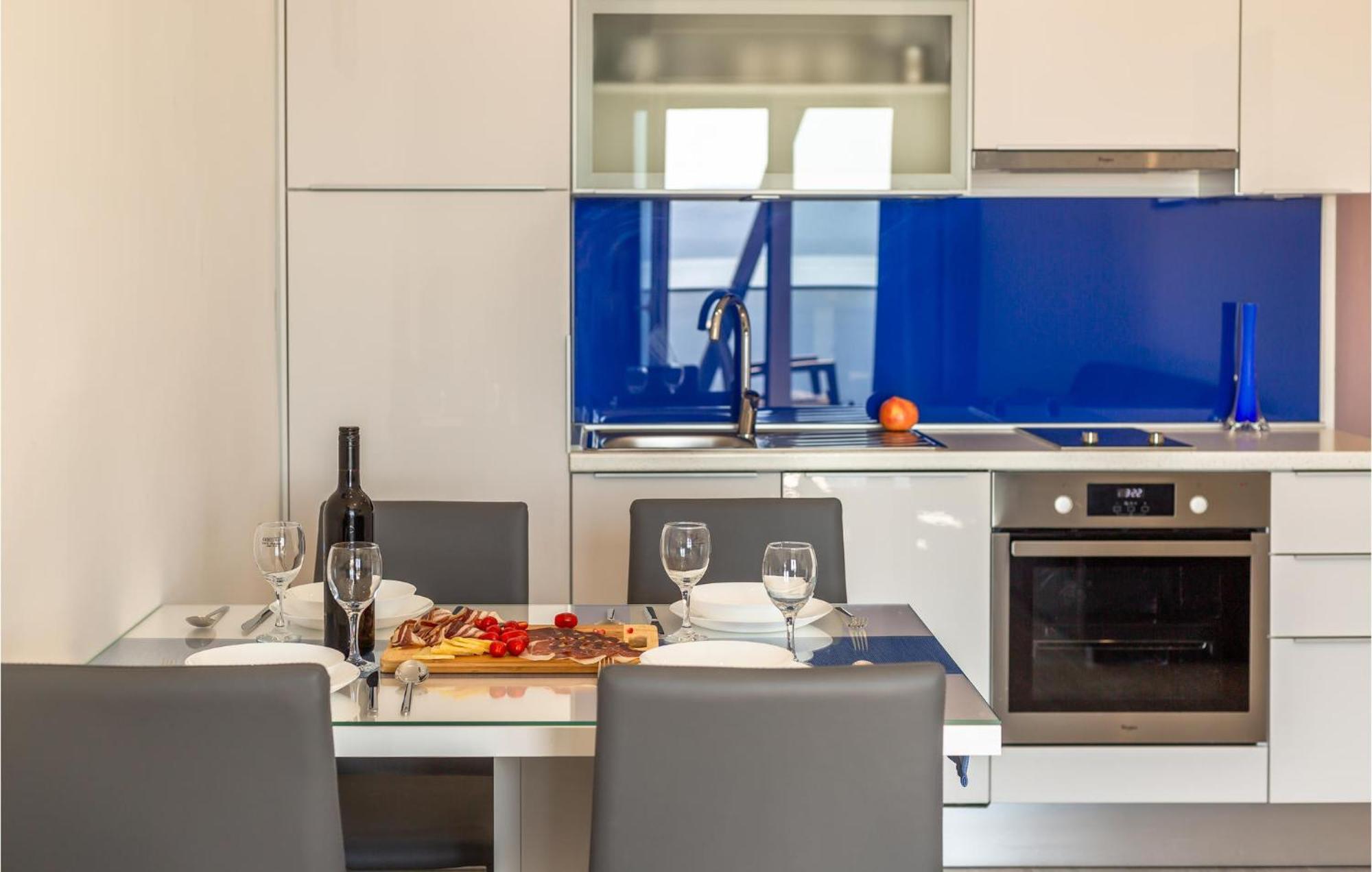 Amazing Apartment In Medici With Kitchen Kutleša Eksteriør billede